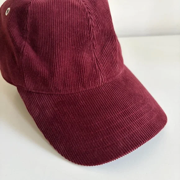 AMI de Coeur Paris Alexandre Mattiussi Baseball Cap Burgundy Corduroy Velvet Hat